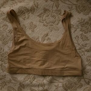 SKIMS Scoop Bralette in Tan